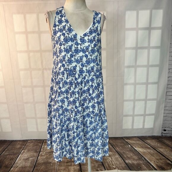 Rachel Ashwell Floral Blue and White Shift Dress Size S - Picture 1 of 9